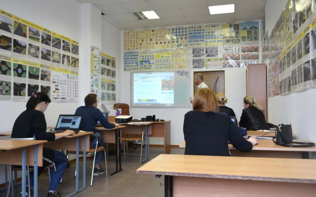 What Are the Topmost Reasons for Getting A TEFL Certification?