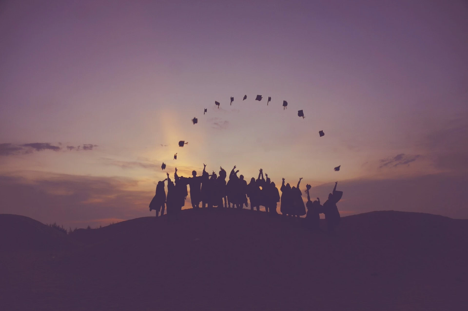 baim-hanif-pYWuOMhtc6k-unsplash Why Is TESOL Certification Worth It?