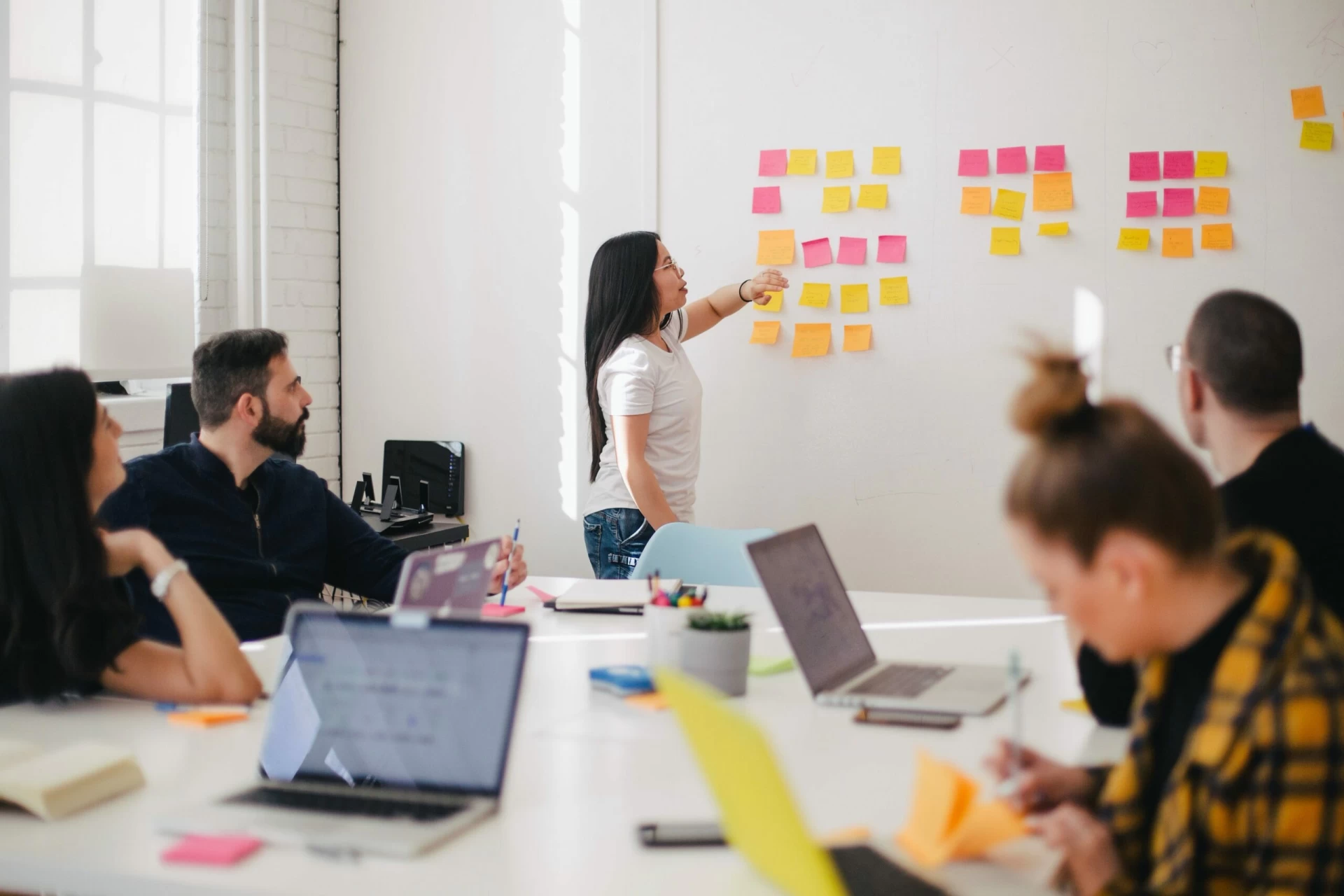 leon-Oalh2MojUuk-unsplash What Are Some Crucial Details About TEFL Certification?