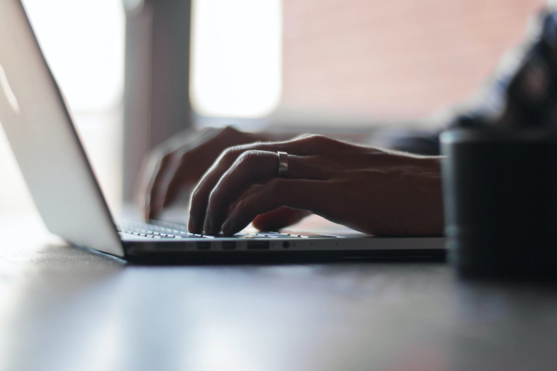 thomas-lefebvre-gp8BLyaTaA0-unsplash (1) Are Online TEFL Courses Accredited?