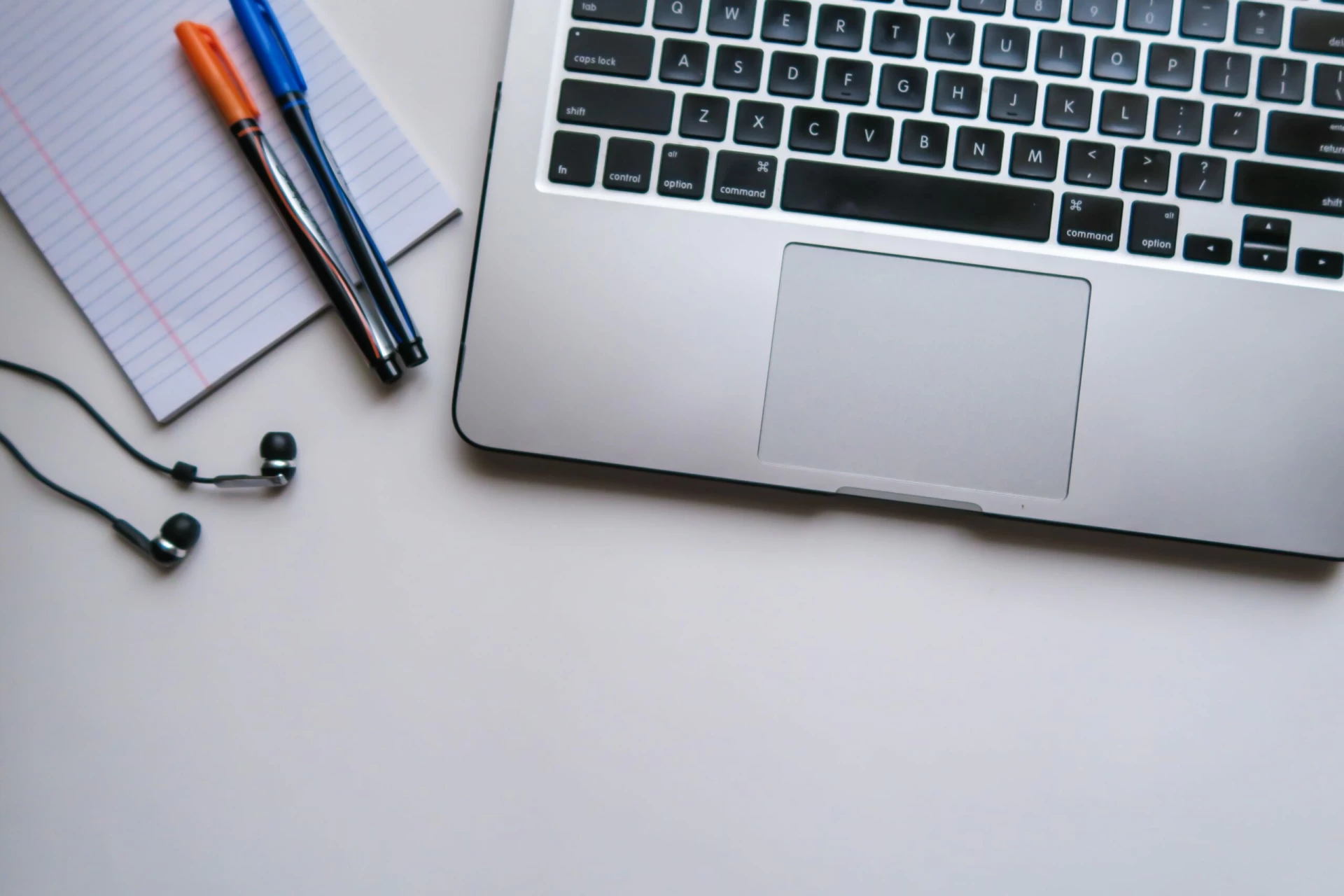 maya-maceka-yW-Qgw_IJXg-unsplash How Can You Choose the Right Online TESOL Courses?